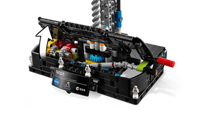 LEGO Technic NASA Artemis Space Launch System Rocket - 42221