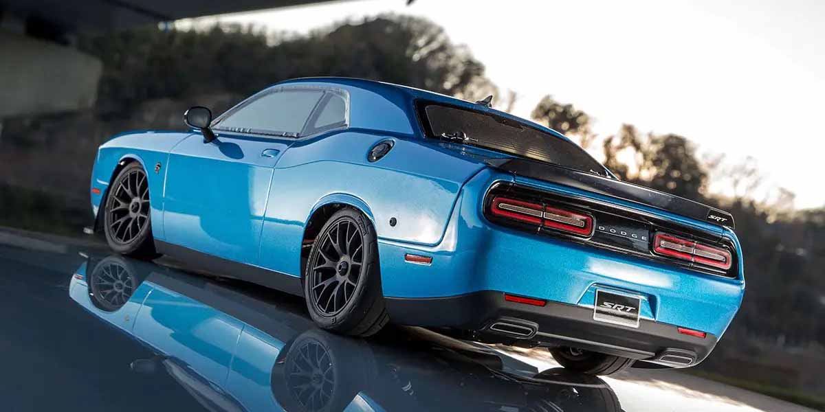 Kyosho Fazer FZ02 (L) Dodge Challenger SRT 2015 Bleu 1:10 Readyset