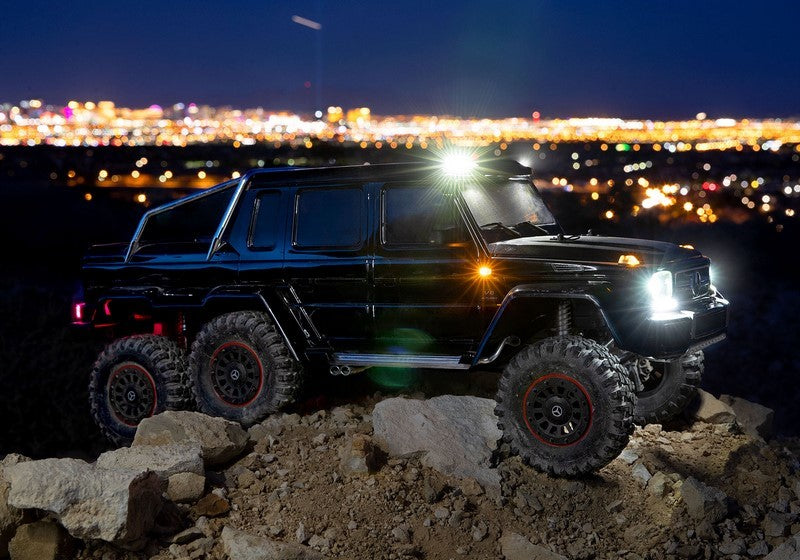 Traxxas TRX-6 G63 AMG 6x6 RTR 1/10 Mercedes-Benz Offroad Scaler 2-Gang - Clipless - 88296 - RCXX - RC Racing Shop | RC Models | Tuning & Spare Parts for Professionals